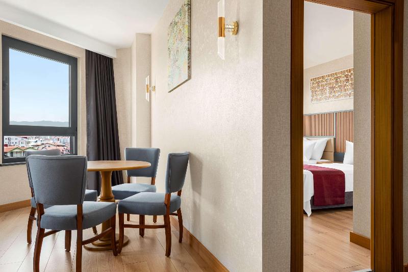 Ramada Plaza By Wyndham Ordu - Oda