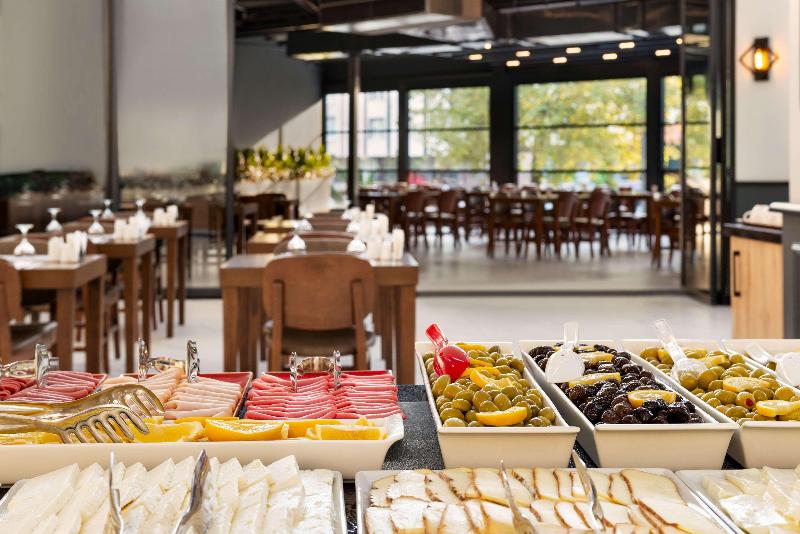 Ramada Plaza By Wyndham Ordu - Restoran