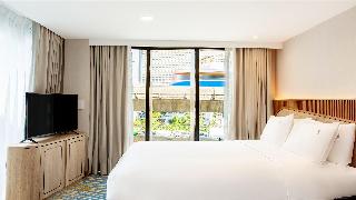 Holiday Inn Express and Suites Bangkok Central Pie fotoÄŸrafÄ±