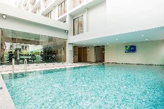 Holiday Inn Express and Suites Bangkok Central Pie fotoÄŸrafÄ±
