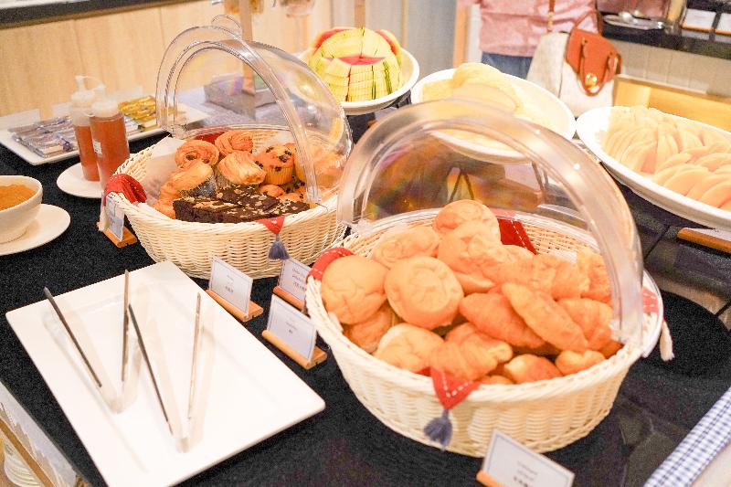 Holiday Inn Express and Suites Bangkok Central Pie - Restoran