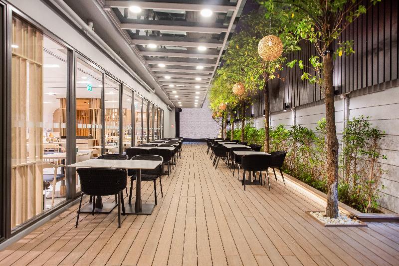 Holiday Inn Express and Suites Bangkok Central Pie - Restoran