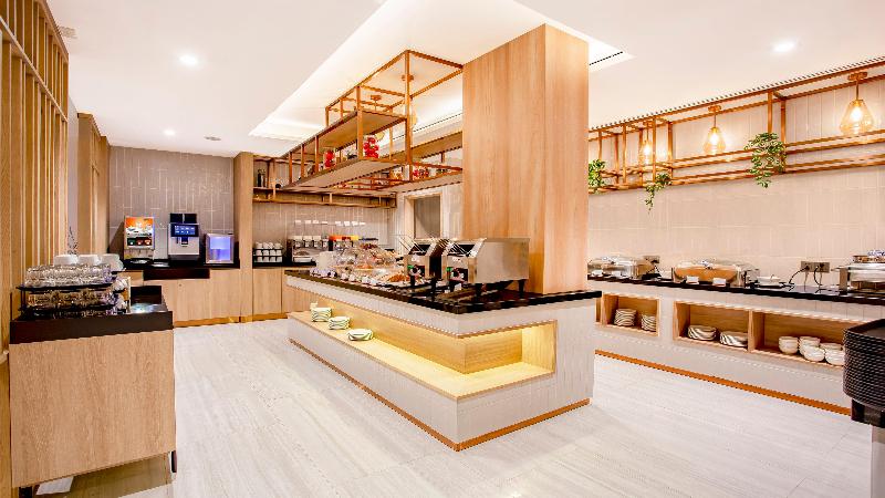 Holiday Inn Express and Suites Bangkok Central Pie - Restoran