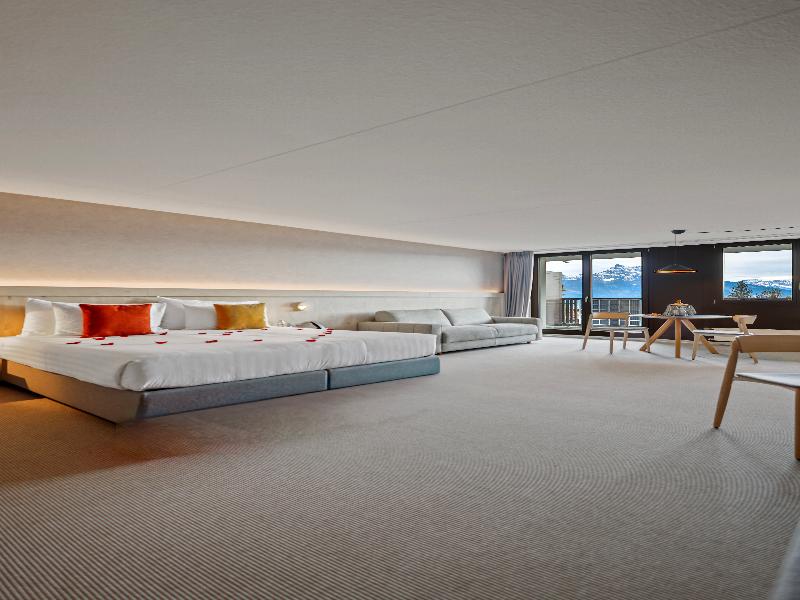 Victoria Hotel and Residence - Oda