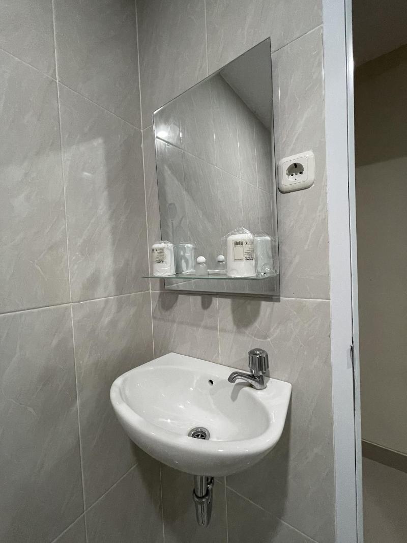 Liberta Home Seririt Bali - Oda