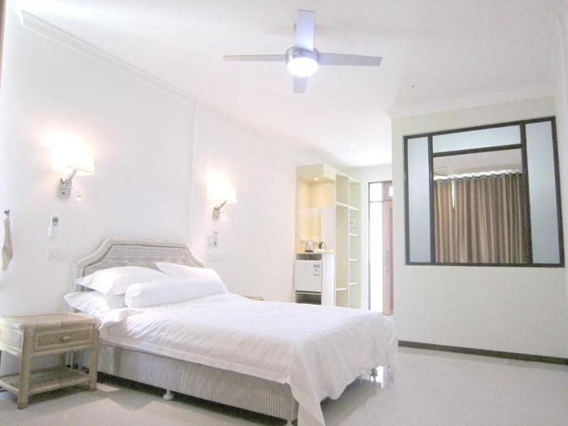 Nazaki Beach Hotel - Oda