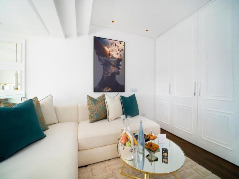 Petit Palace Suites Hotel - Genel