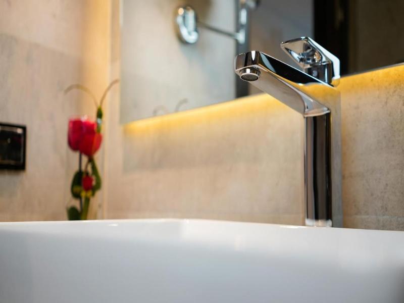 Petit Palace Suites Hotel - Oda