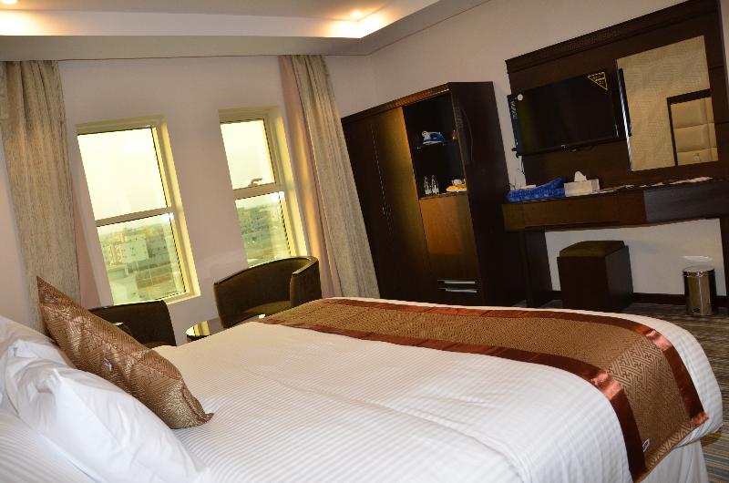 Golden Armada Hotel - Oda