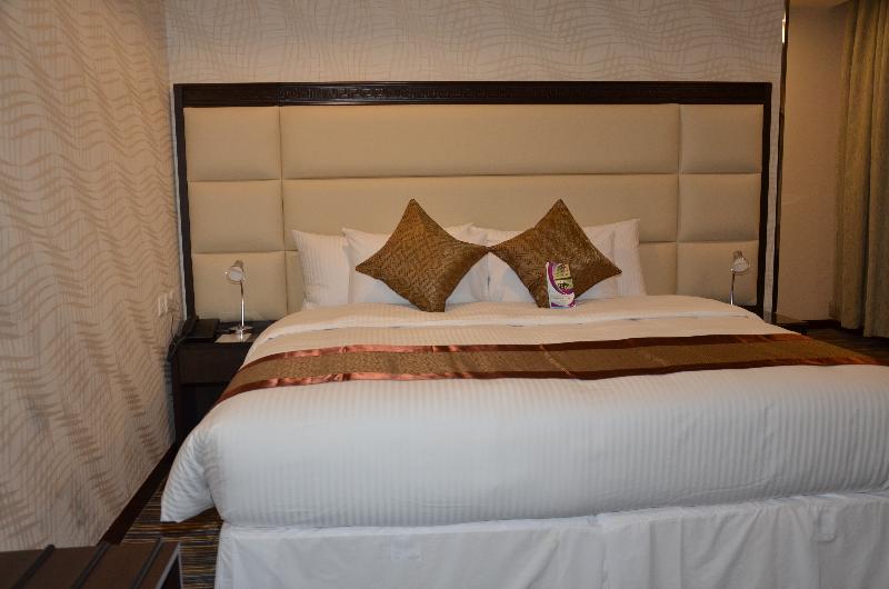 Golden Armada Hotel - Oda