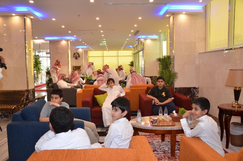 Golden Armada Hotel - Restoran