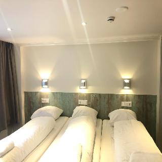 Damrak-Inn fotoÄŸrafÄ±