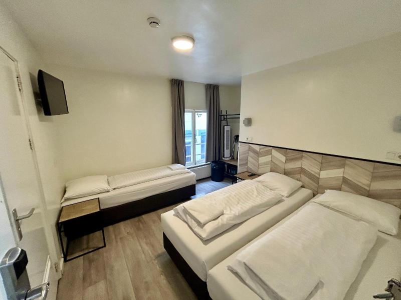 Damrak-Inn - Genel