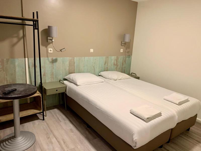 Damrak-Inn - Genel