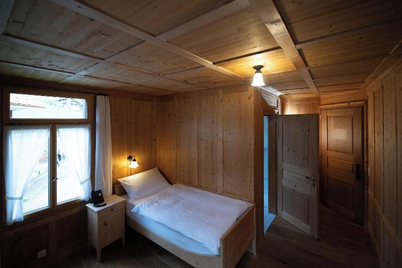 Fluehli Hotel Kurhaus - Oda