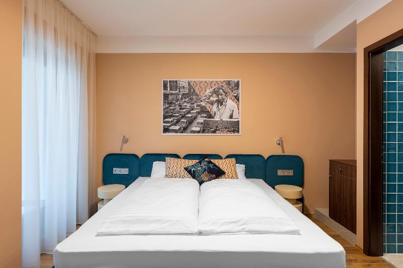 SWU Magazine Rooms - Oda