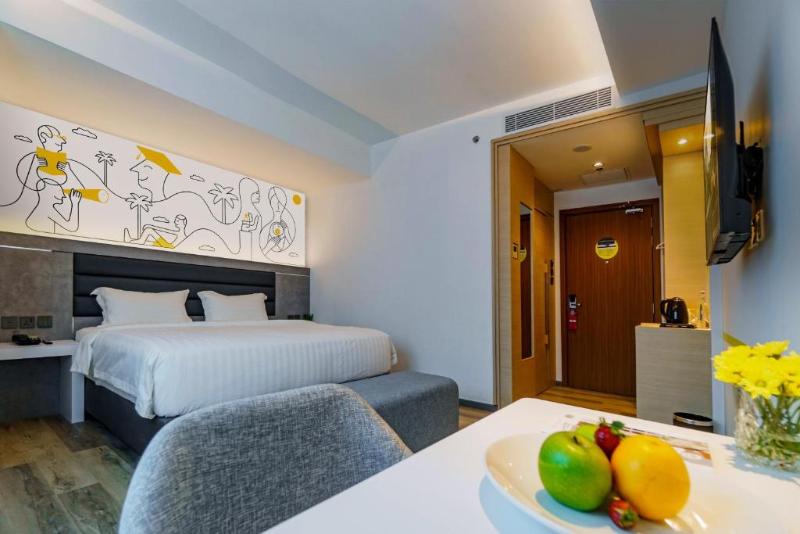 Yello Hotel Harbour Bay Batam - Oda