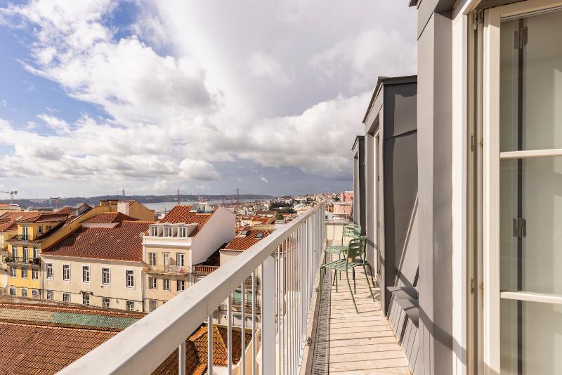 Libere Lisbon Principe Real - Genel