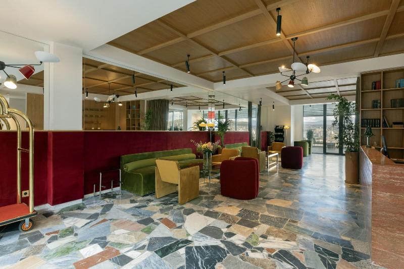 Castor and Pollux Hotel - Lobi
