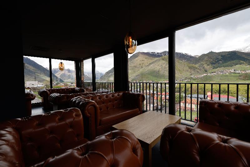 Hotel Memoir Kazbegi - Teras
