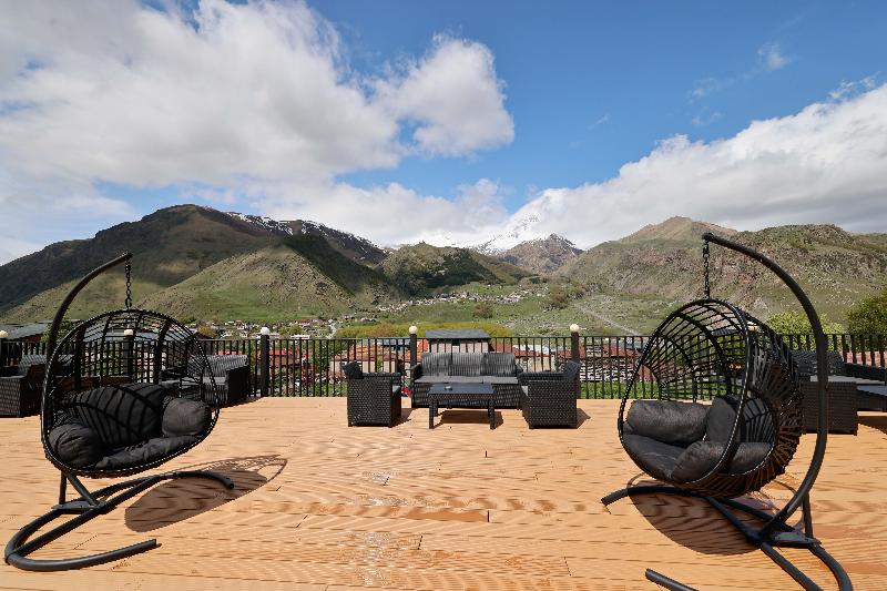 Hotel Memoir Kazbegi - Teras