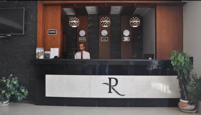 Panacea Suites Hotel - Lobi