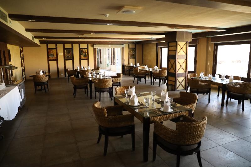 Panacea Suites Hotel - Restoran
