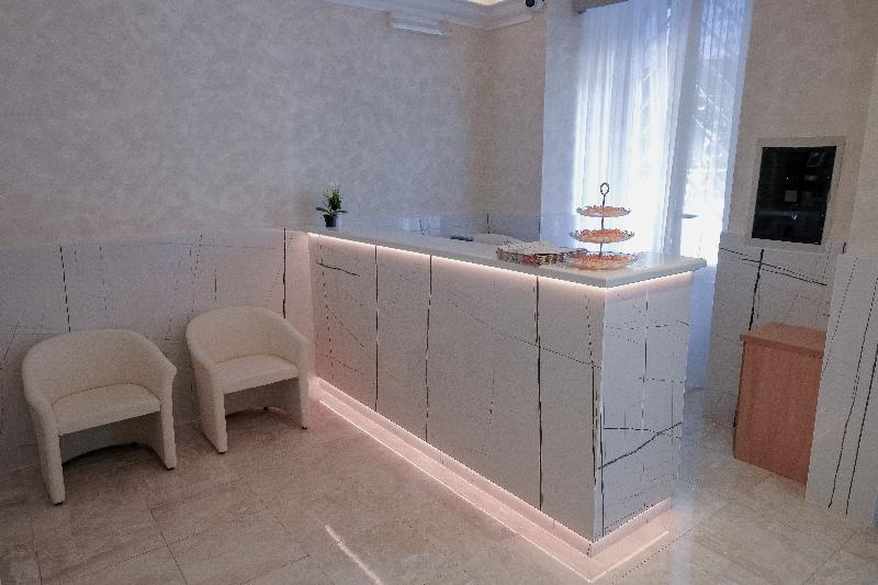 Hotel Alex Square - Lobi