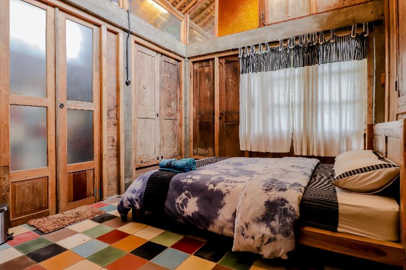 Lorong Homestay By Zuzu - Oda