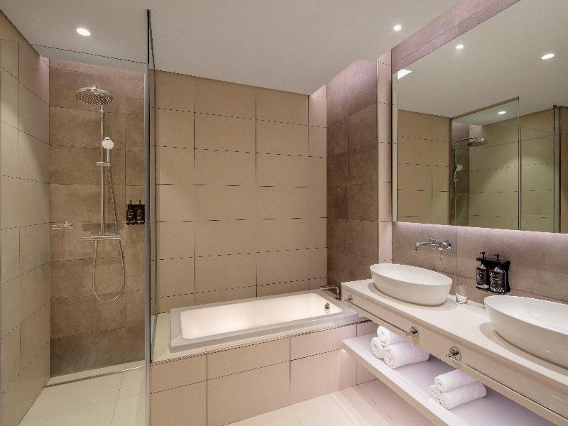 Holiday Inn Dubai Business Bay - Oda