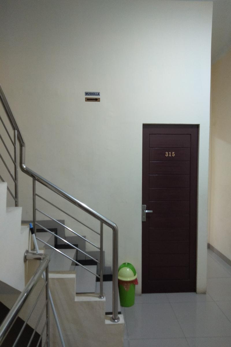 D&D Guest House & Cafe Syariah by ZUZU - Oda