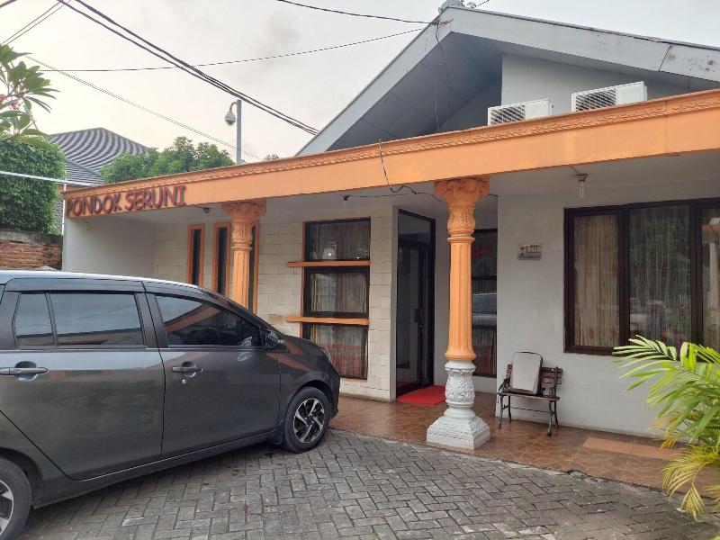 Pondok Seruni Kemanggisan Jakarta By Zuzu - Genel
