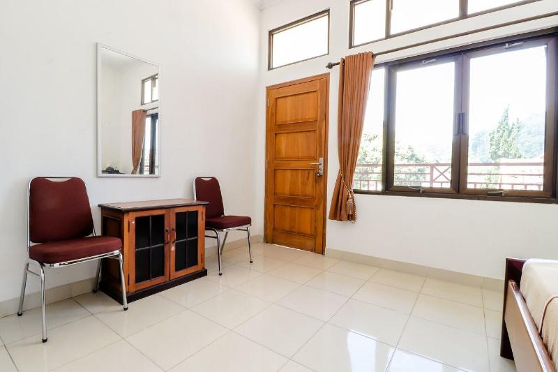 Hotel Wismancala Kaliurang By Zuzu - Oda