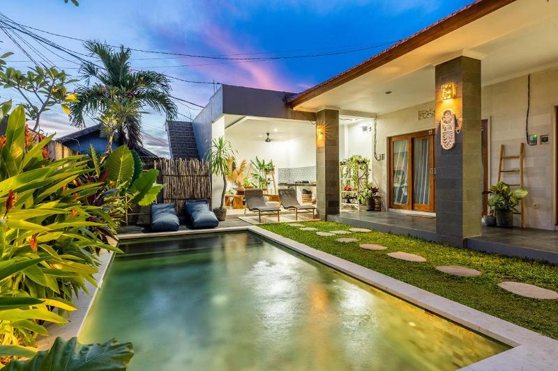 Coco Loco Villa By Zuzu - Havuz