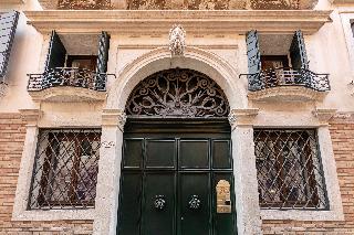 Palazzo Dei Fiori By Room Mate fotoÄŸrafÄ±