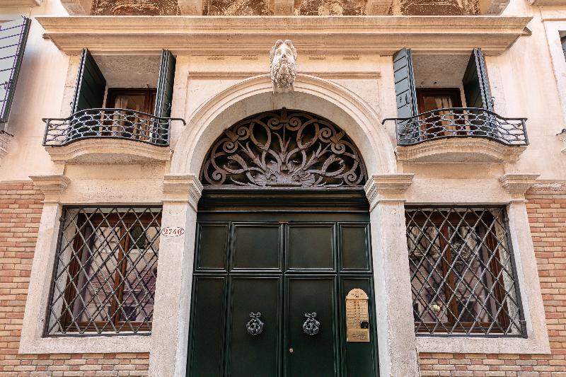 Palazzo Dei Fiori By Room Mate - Genel