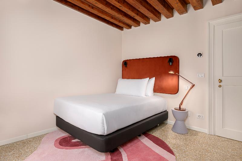 Palazzo Dei Fiori By Room Mate - Oda