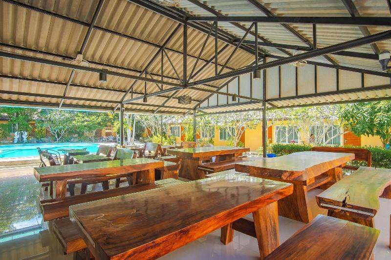 Prayai Changthai Resort By Zuzu - Restoran