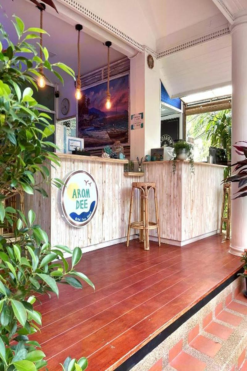 Aromdee @ Naithon Beach By Zuzu - Lobi