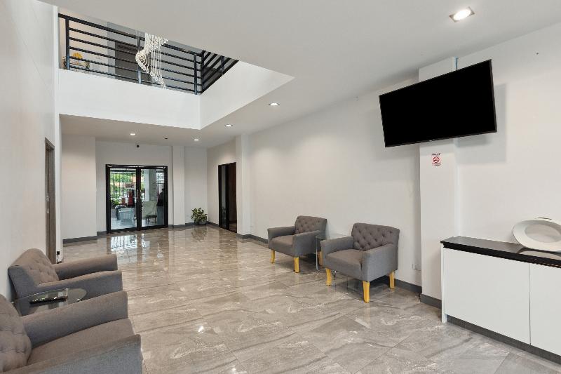 De Piraya Residence By Zuzu - Lobi