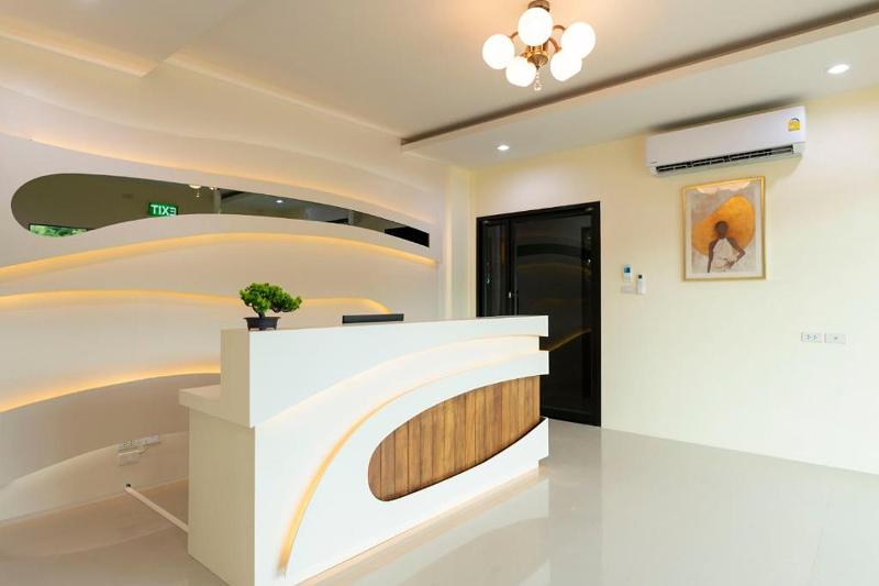 Thip Thip Hotel By Zuzu - Genel