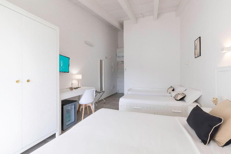 Hotel S'arena Beach - Oda