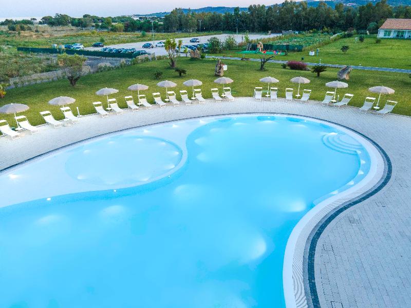 Hotel S'arena Beach - Havuz