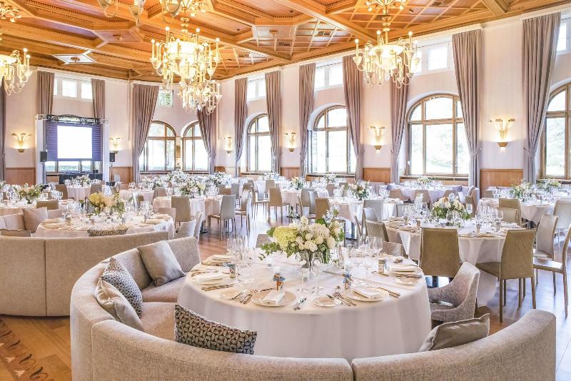 Villars Palace - Aktivite