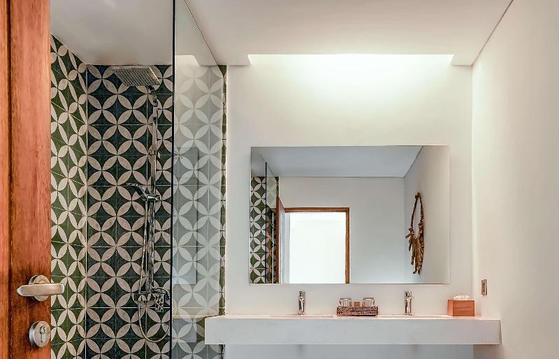 Amber Lombok Beach Resort By Cross Collection - Oda