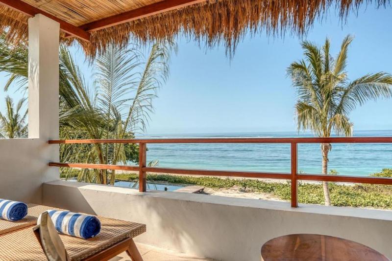 Amber Lombok Beach Resort By Cross Collection - Oda