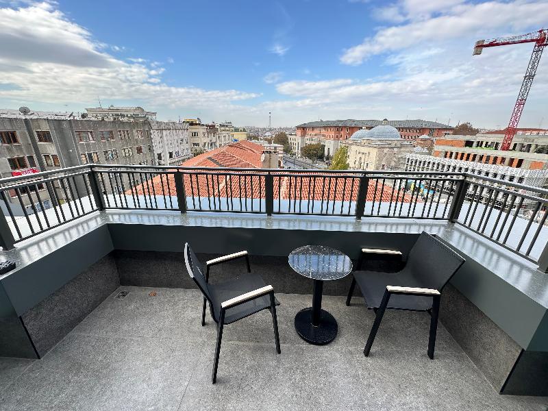 Edition Old City Hotel - Genel