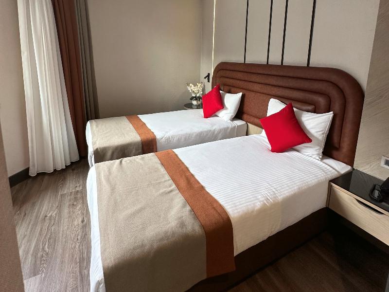 Edition Old City Hotel - Oda