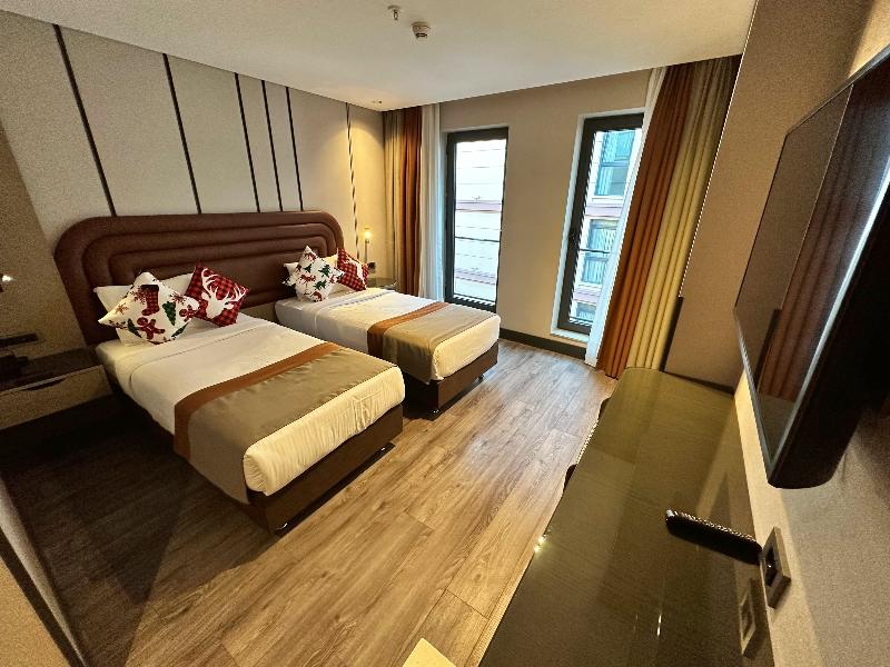 Edition Old City Hotel - Oda