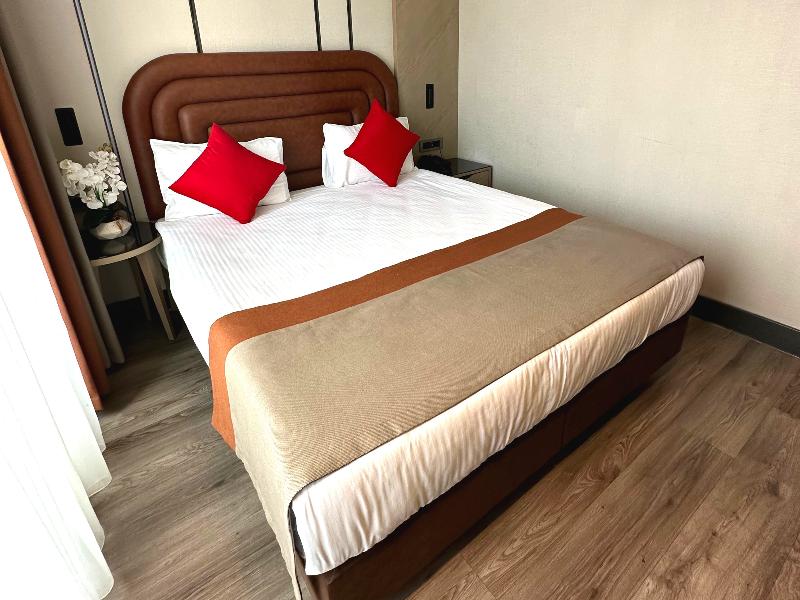Edition Old City Hotel - Oda